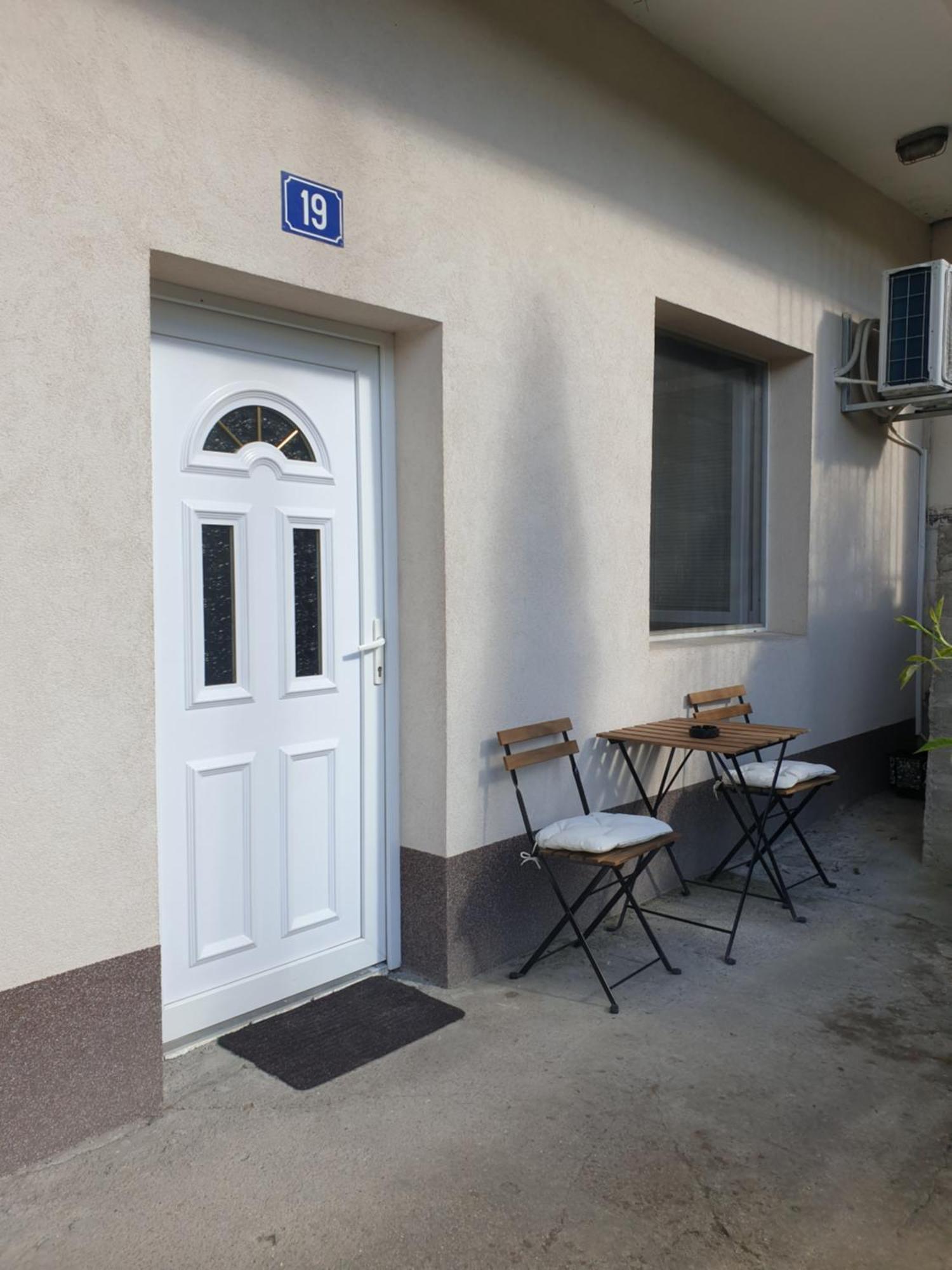 Novi Apartman 19 Foca Esterno foto